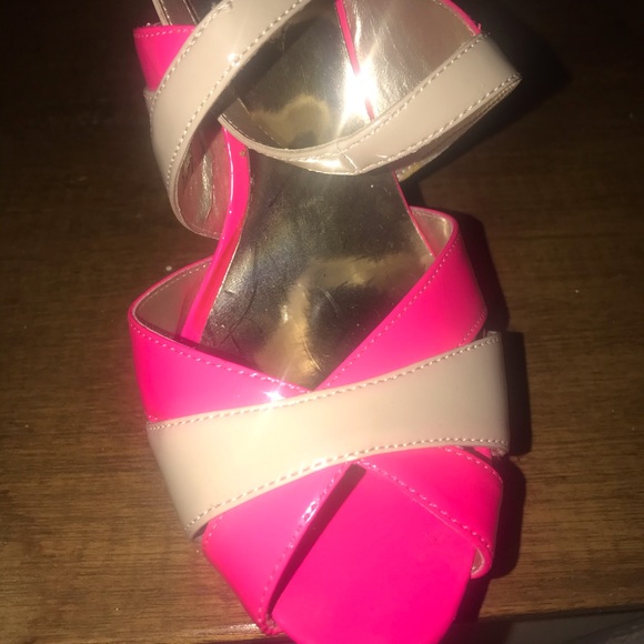 Guess cork platforms Sandles - Picture 5 of 7